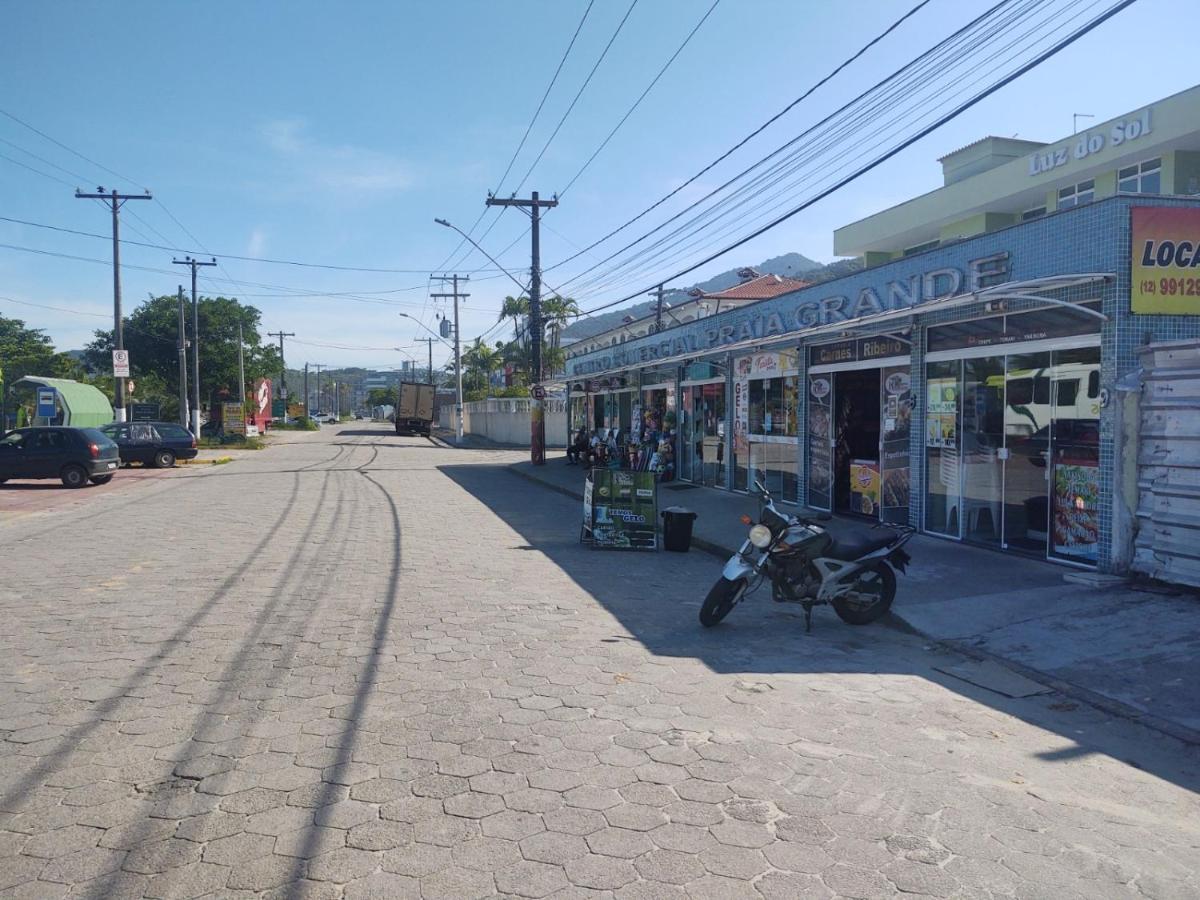 Apartamento Ubatuba - Praia Grande - 250M Da Praia Eksteriør bilde